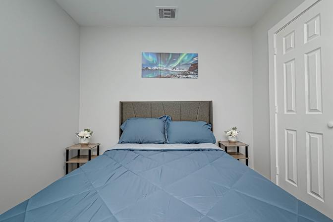 Felix's room