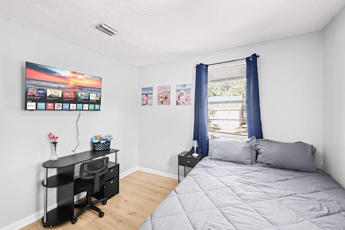 PadSplit's room