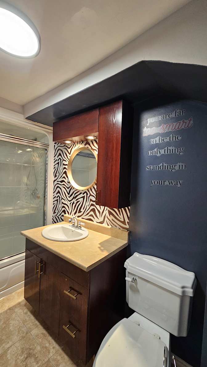 stacy-ann sappleton's room