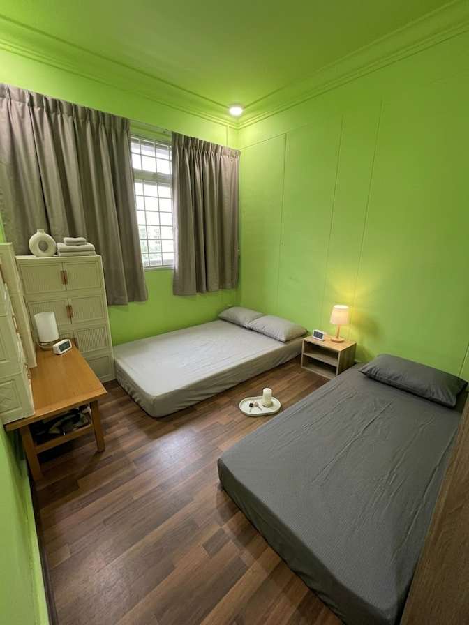Gayathiri's room