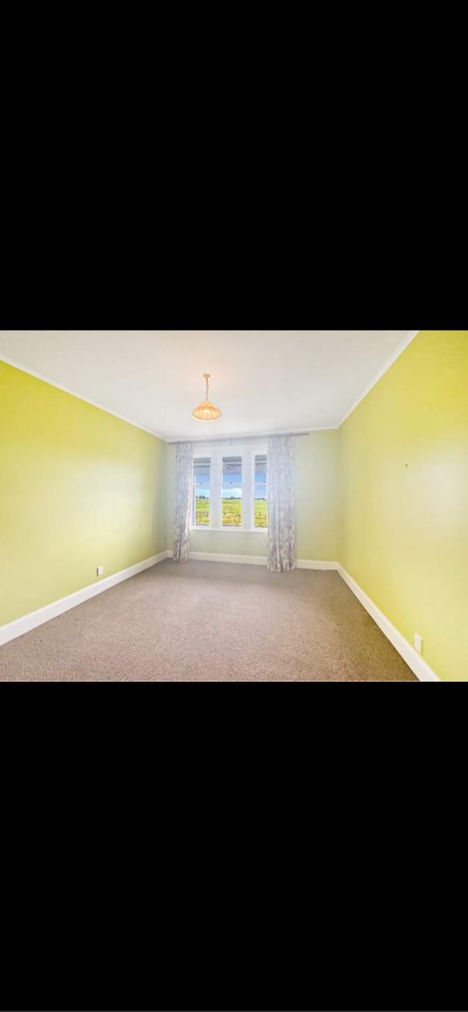 Jennie's room