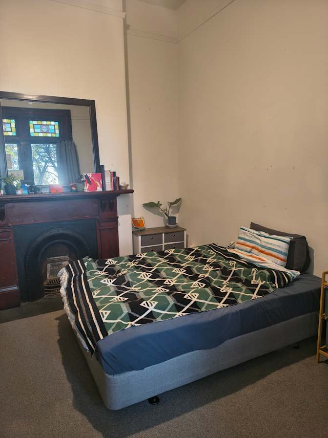 Jodi's room