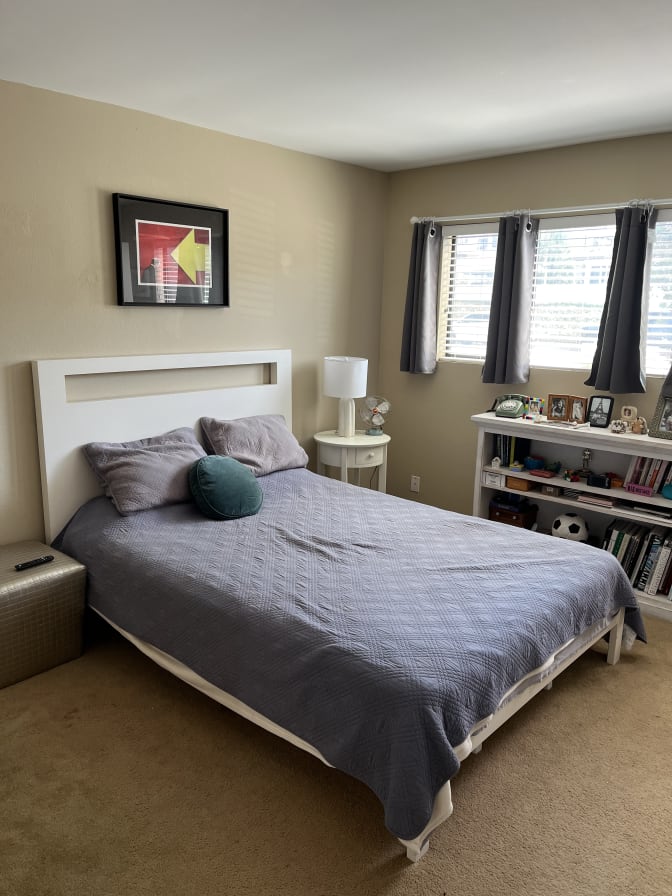 Hakim's room