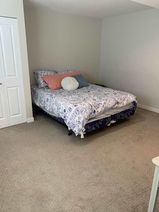 Lisa's room