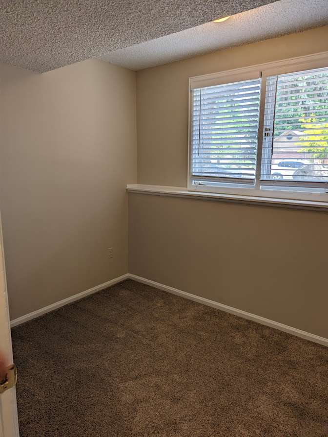 Kent's room