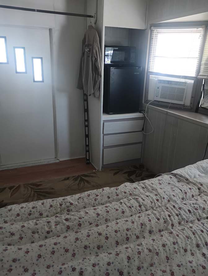 Tom Weinholdt's room