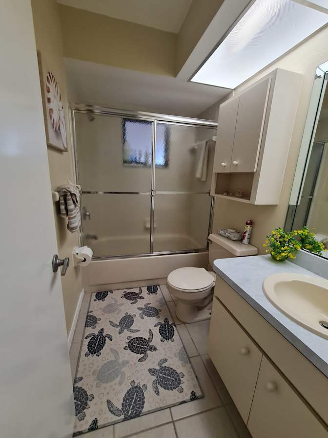 Julia zuniga's room