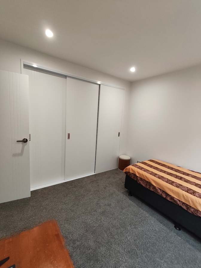 Ravi's room
