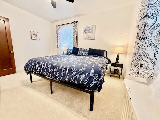 Cincy Furnished Stays's room