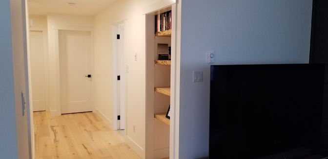 Guesch's room
