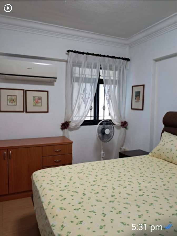 Sakdia's room