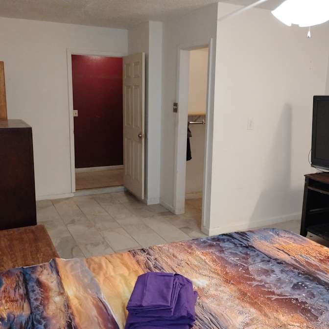 Fernando's room