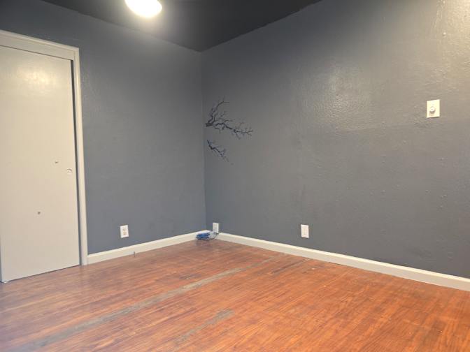 Amber L Lerma's room