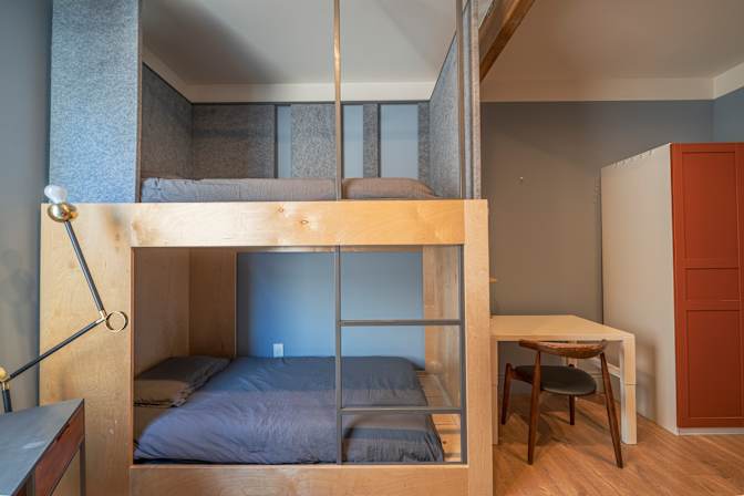 Russian Hill Coliving's room