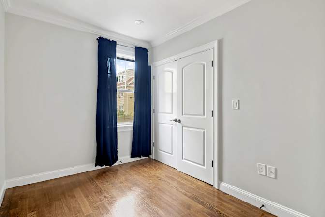 Sam June's room