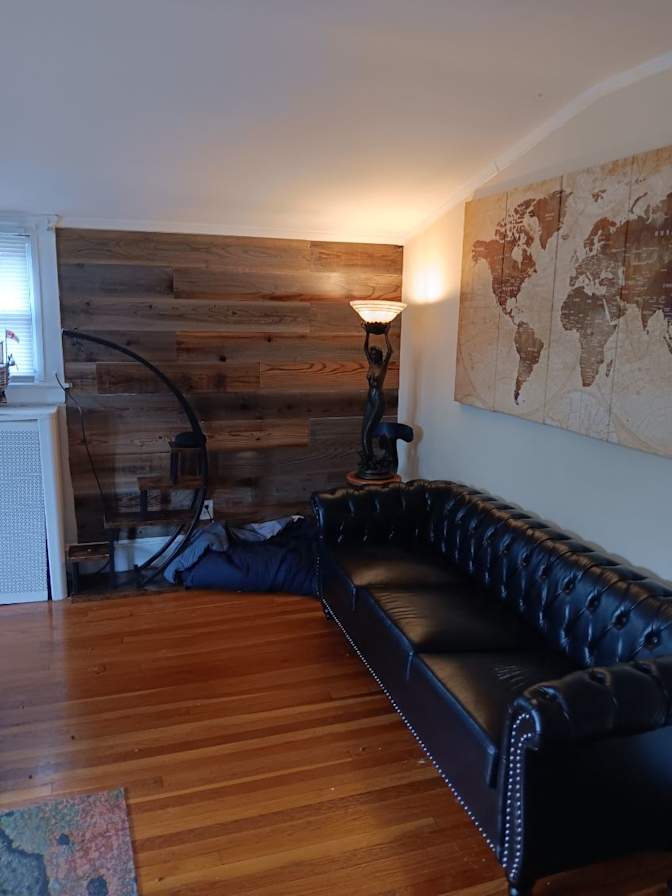 Dimitri's room