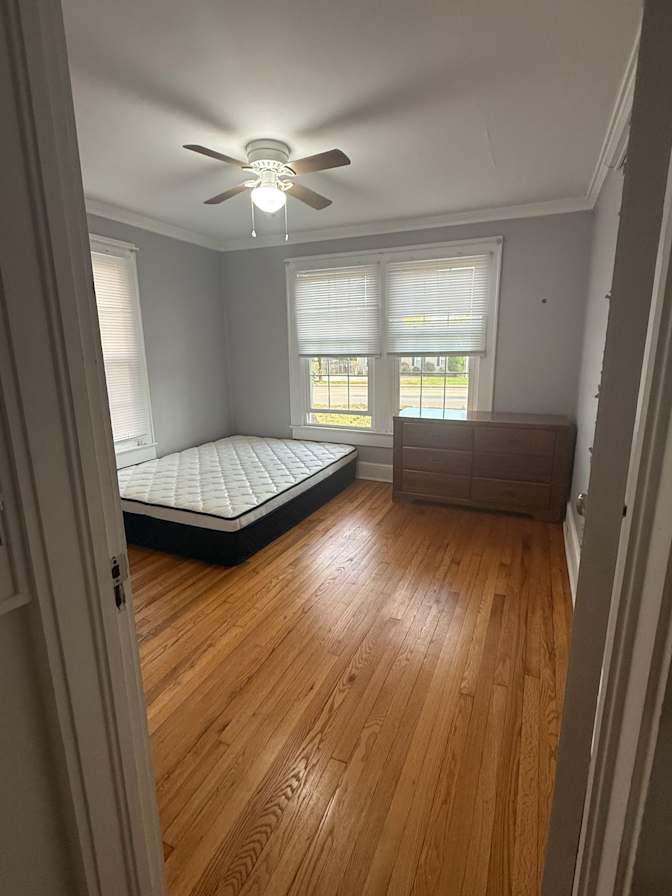 Courtney's room