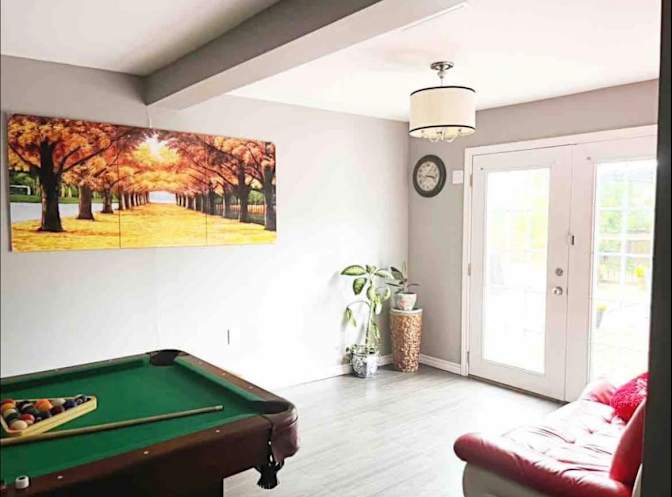 CATHERINE ZHANG's room