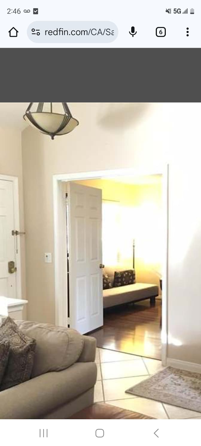 Anny's room