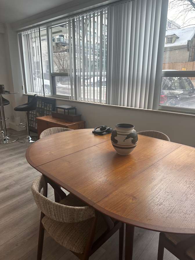 Evan Barootes's room