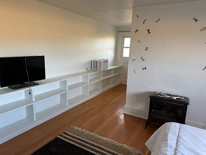 Anna's room