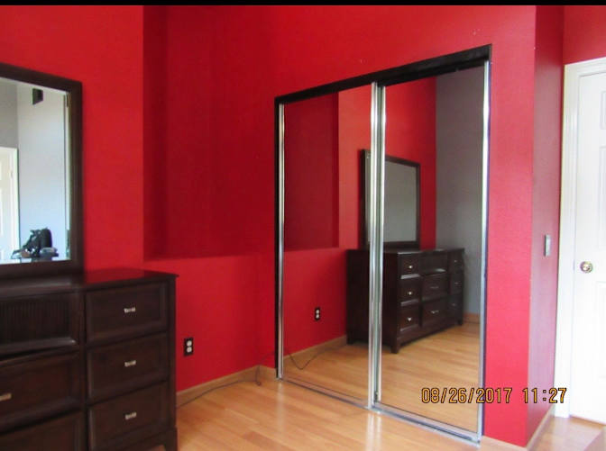 Jaclyn's room
