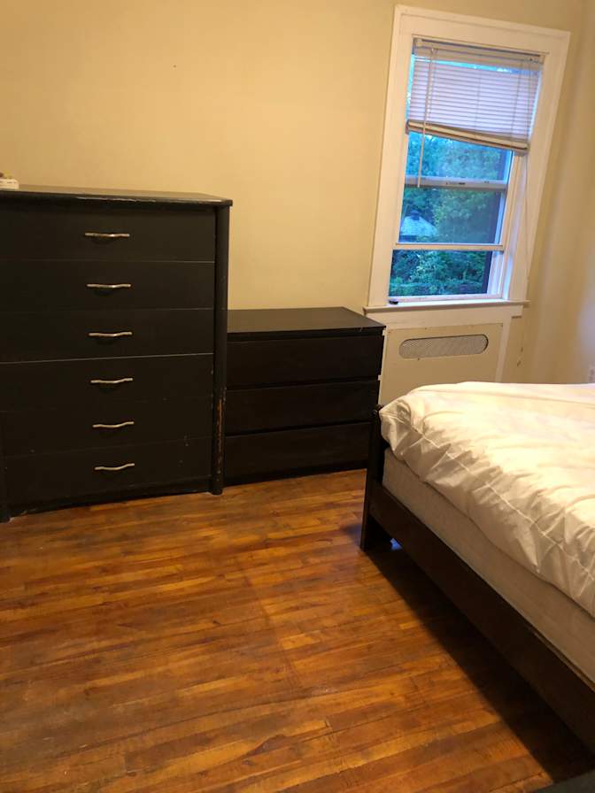 Lisa's room