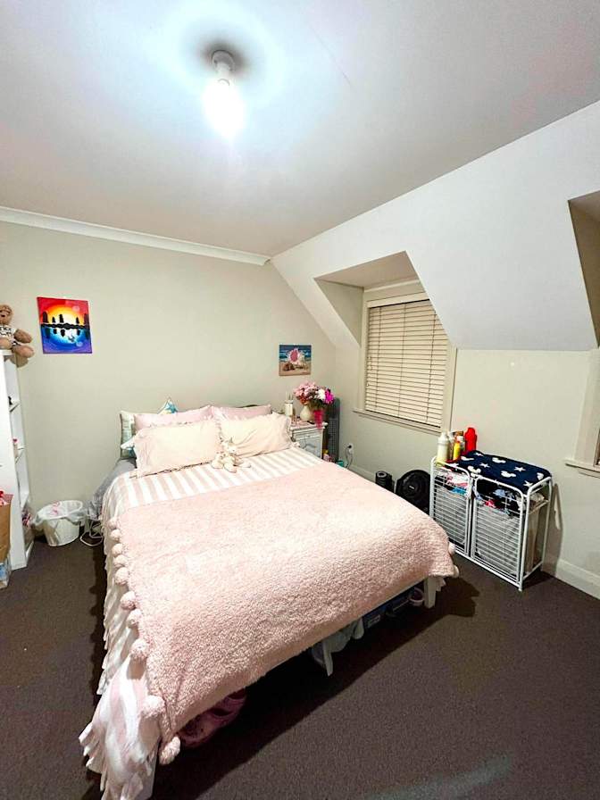 Claudia's room