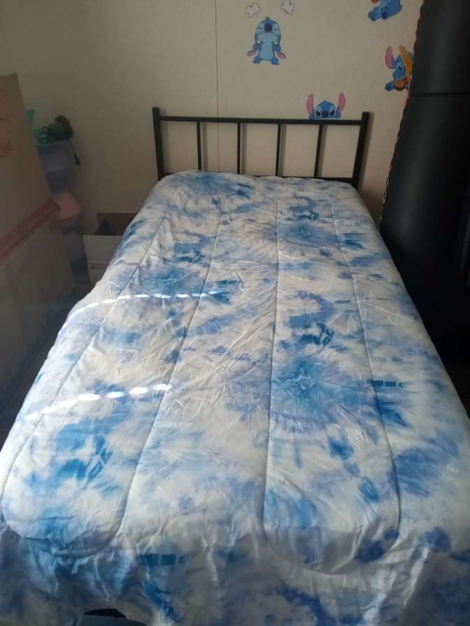 Jose Mendez's room
