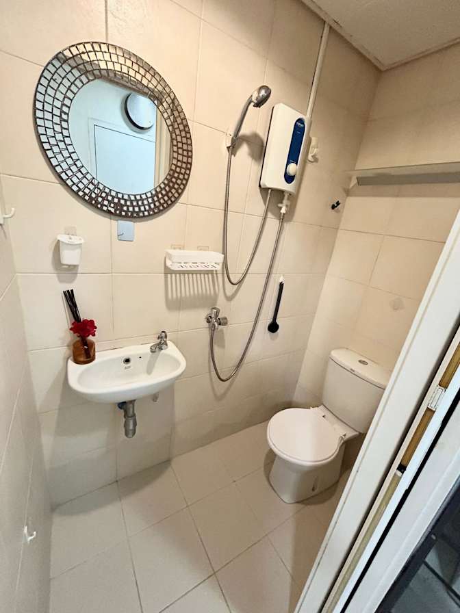 VVA EI's room