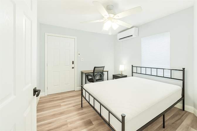 PadSplit's room
