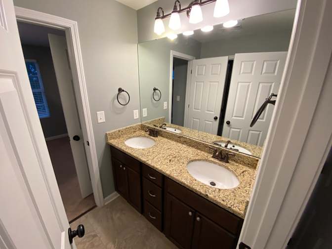 Alcove Rooms's room