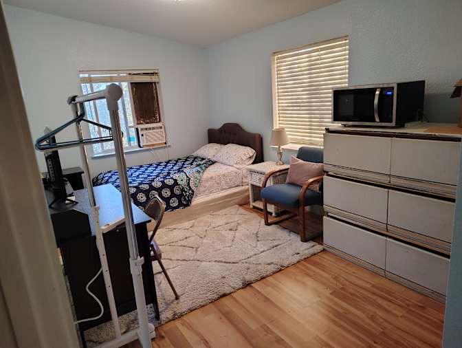 Tony Freitas's room