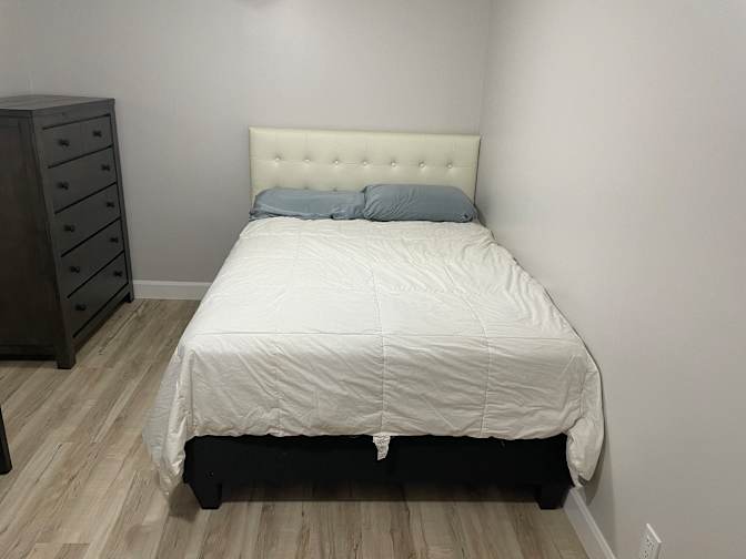 Dave and Lisa's room