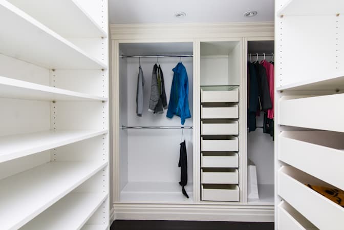 Snowfalls's room