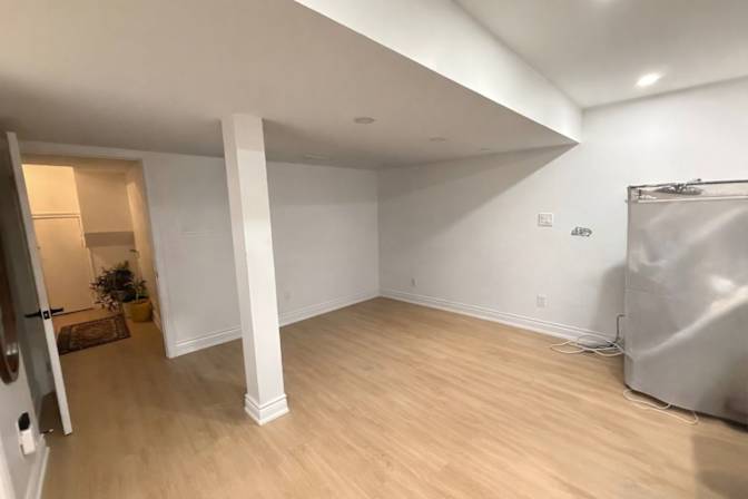 Armaan-Kaitlynne-Amisha's room