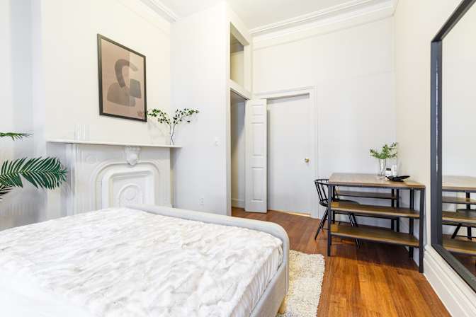 Sam June's room