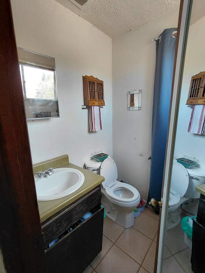 Victoria's room