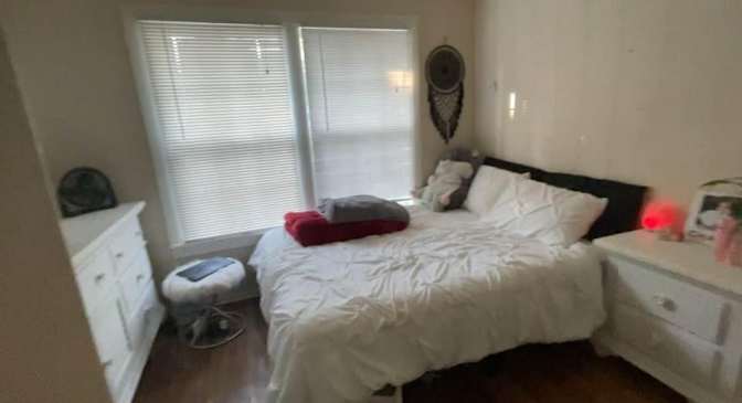 Desiree's room