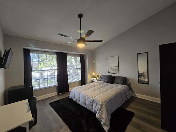 PadSplit's room