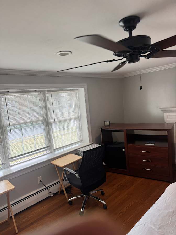 Howard's room