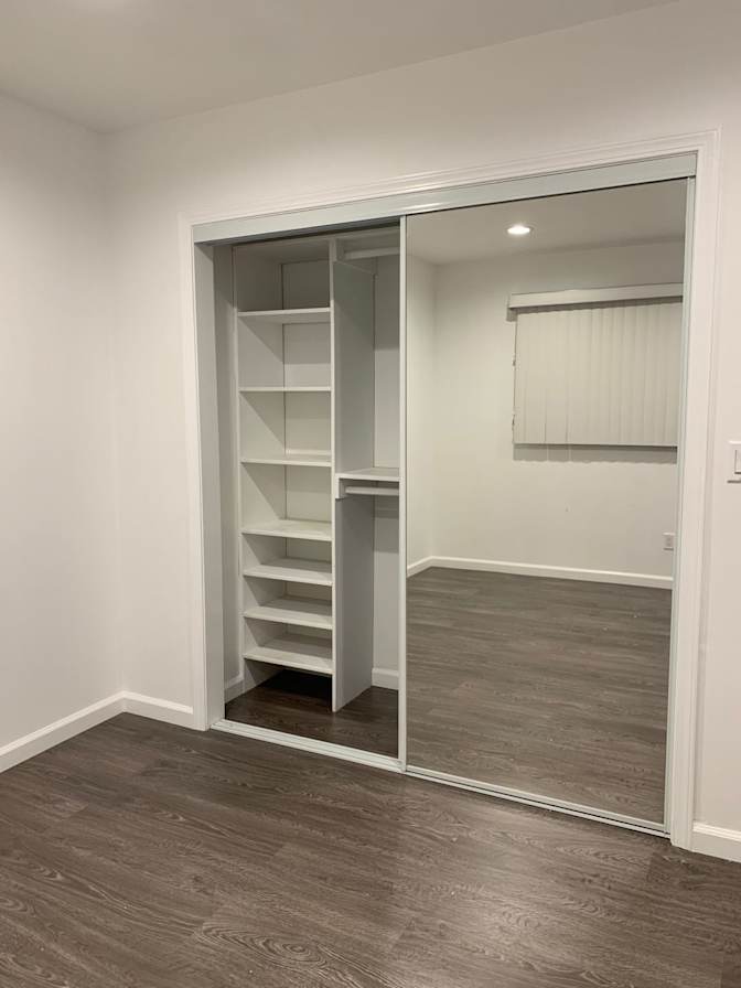 Larry Tsai's room