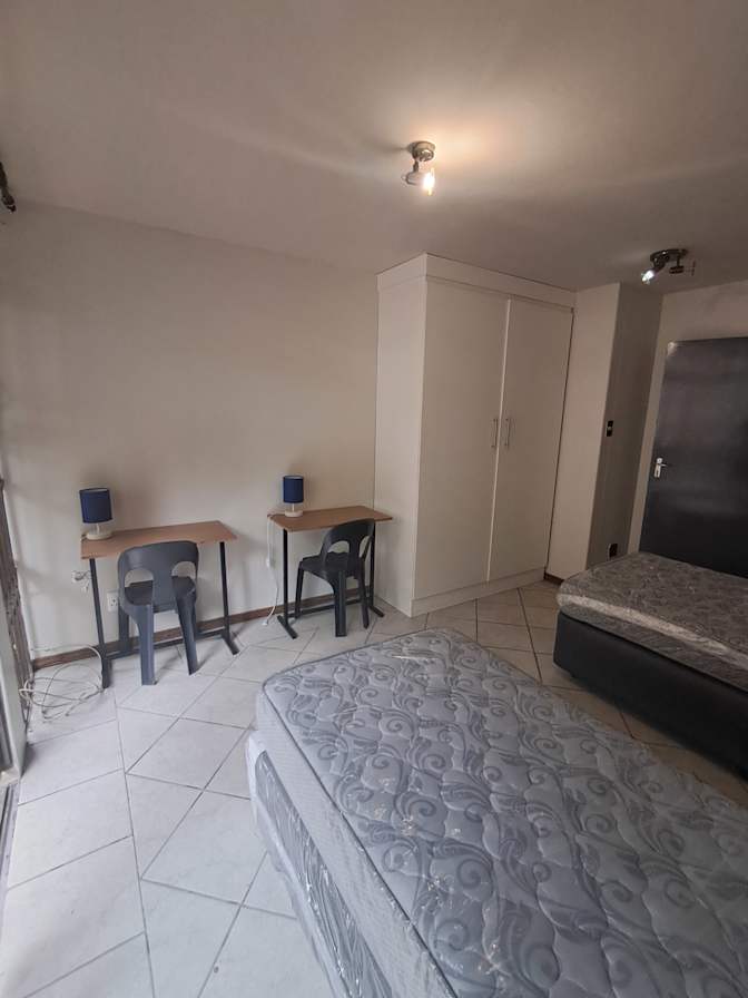 BTW Connect Properties's room