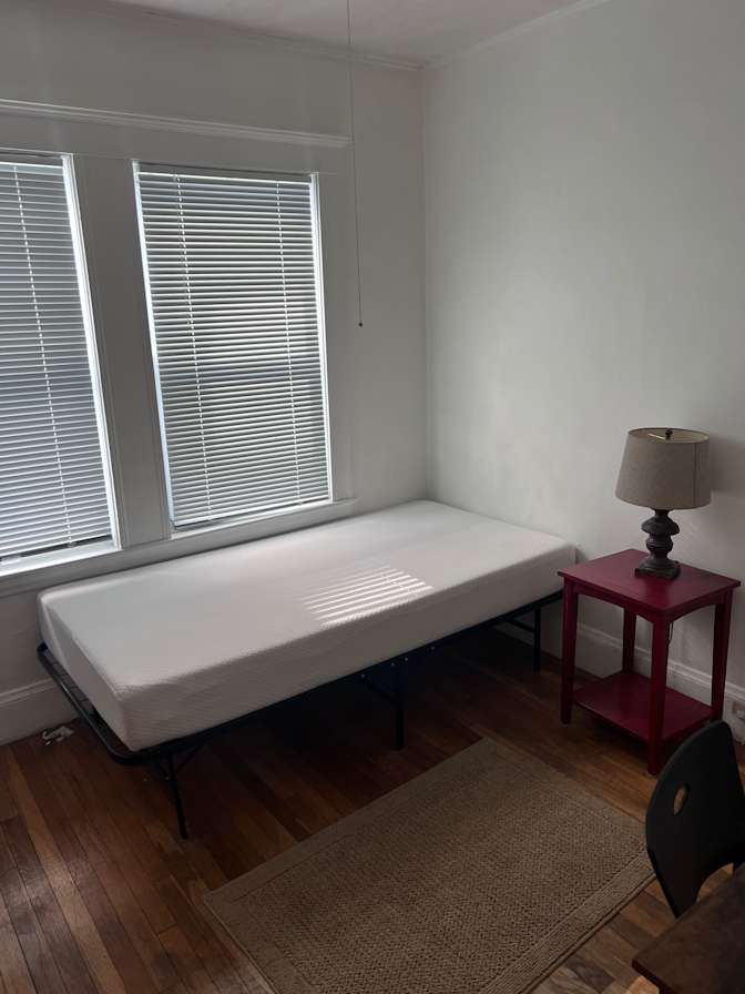 Anthar's room