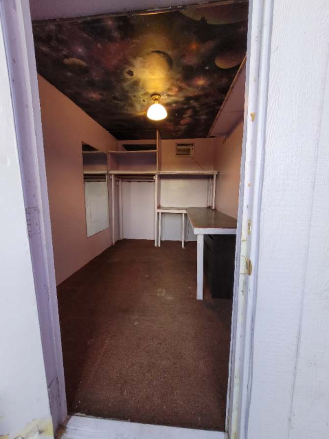 Nadine Sabulsky's room
