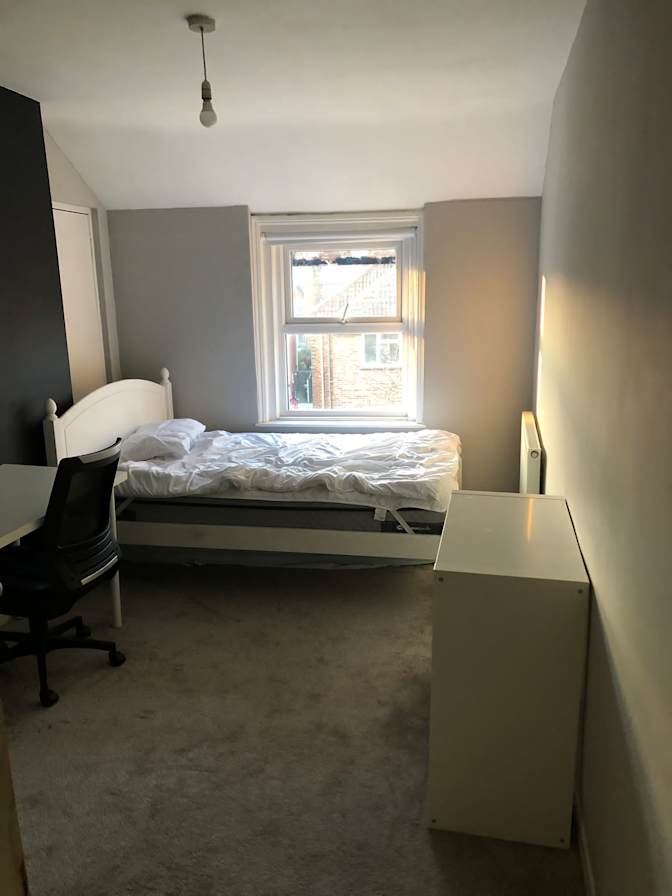 Imad's room