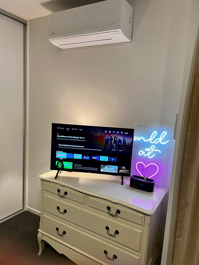 Tate's room