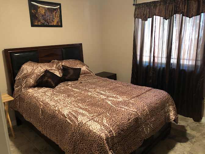 Silvia's room
