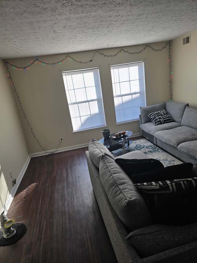 Jhon's room