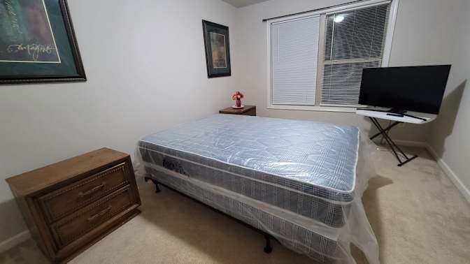 Aliza's room